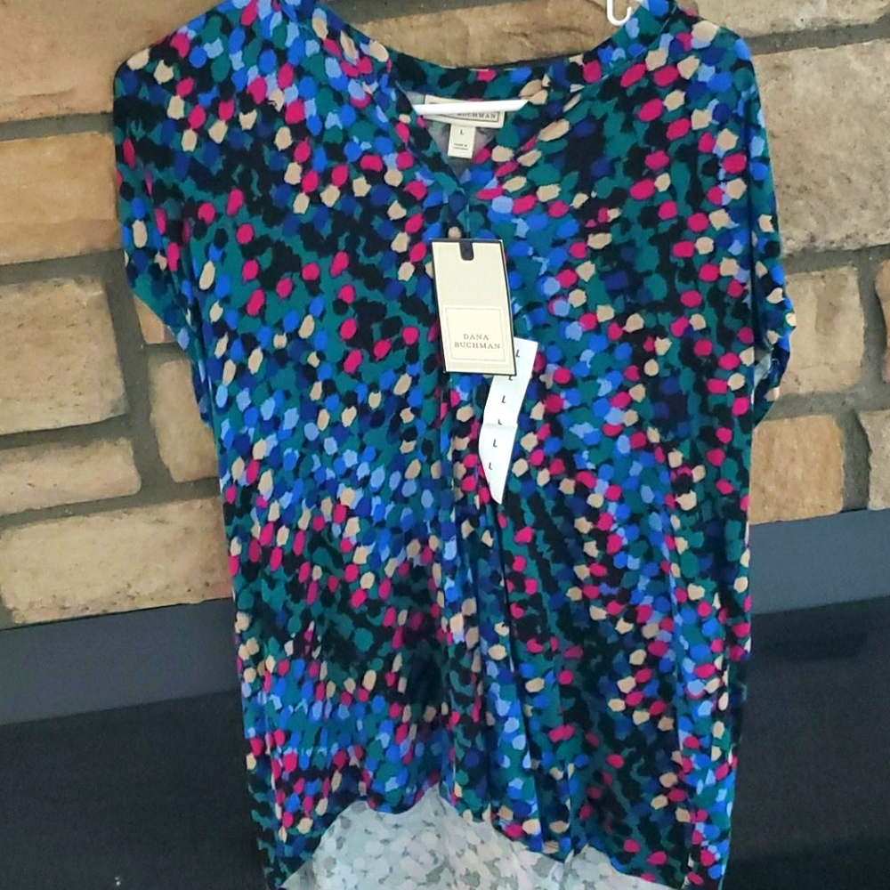 New multi colored short sleeve blouse